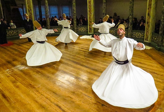 Whirling_Dervishes_courtesy_The_Dialog_Institute_web_t670